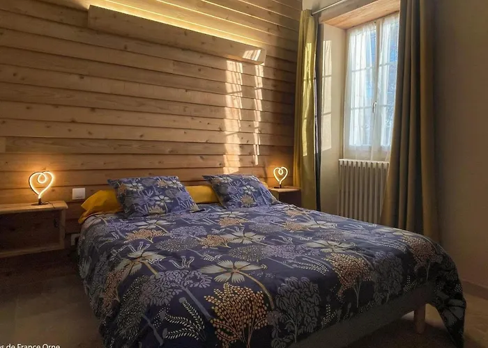 Longere Percheronne Spacieuse Avec Jardin Et En Option - Fr-1-497-138 *